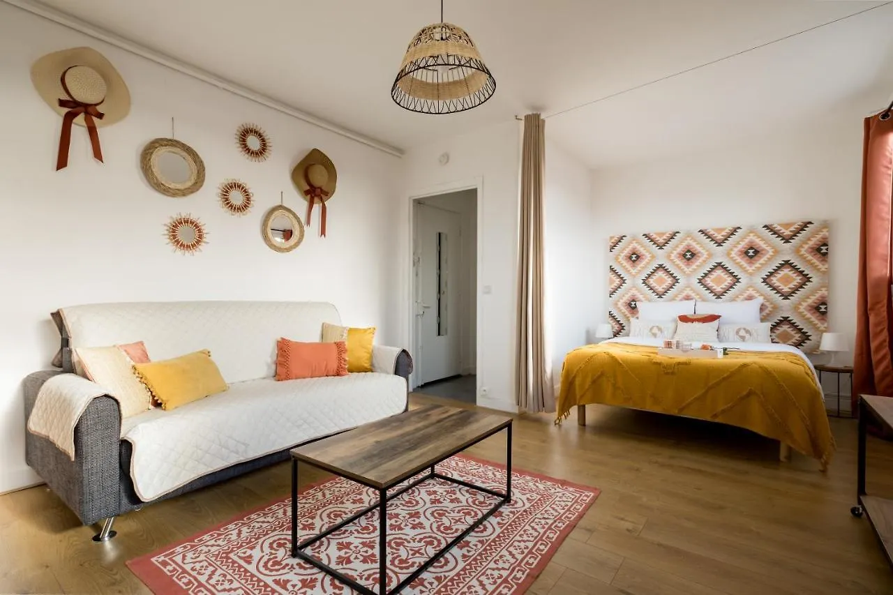Apartment Studio D'Exception En Hyper Centre, Sweetloc Immo Lille France